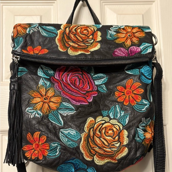 Luzille - Spanish Villa Embroidery Collection - Picture 2 of 6